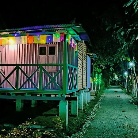 Leo Jungle Retreat By Stayapart , Jaldapara Madari Hat Exterior foto